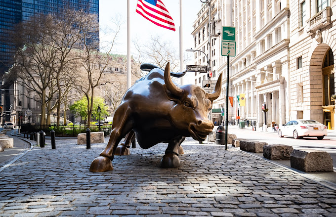 Toro de Wall Street (Charging Bull)